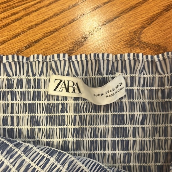 Zara Woman’s Striped Off Shoulder Elastic Top Size M - Picture 3 of 3